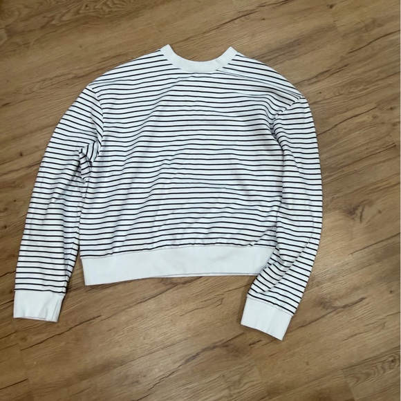 Zara Black and White Striped Crew Neck Sweater L - Picture 4 of 5